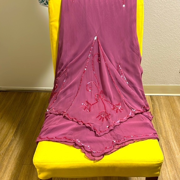 Arden B Purple Ruffled Tiered Bodycon Midi Dress - Picture 3 of 6